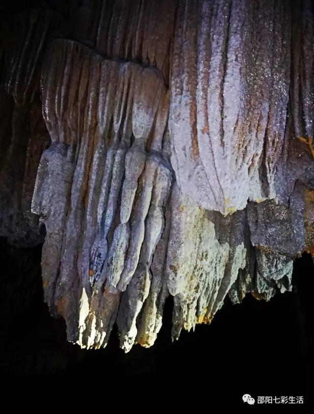 邵阳县发现一大型溶洞，洞中有洞，奇幻壮观！