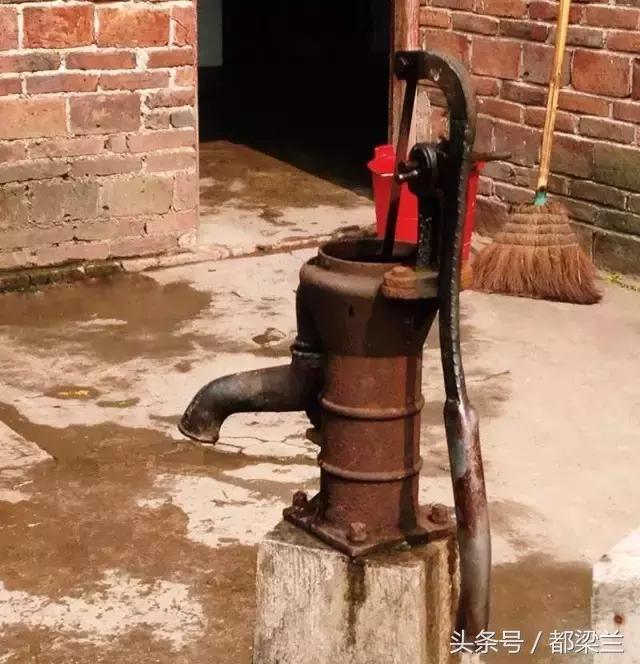 湖南崀山脚下这条百年老街，经历过抗日战火依然古韵犹存让人穿越回远久的时代