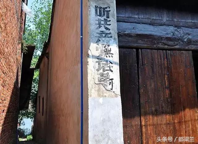 湖南崀山脚下这条百年老街，经历过抗日战火依然古韵犹存让人穿越回远久的时代