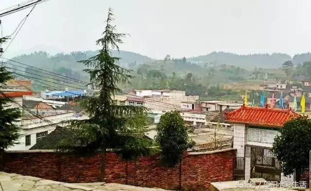 醉人的风景，留在美丽的河伯完小