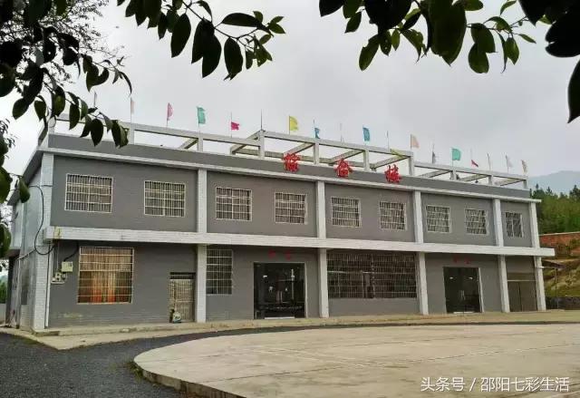 醉人的风景，留在美丽的河伯完小