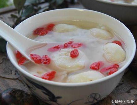在邵阳，有一种水果我们叫慈菇