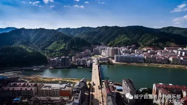 高空俯瞰绥宁县，竟然这么美！