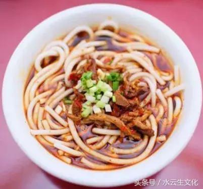 “太极坨”里的“十八般武艺”：武冈米粉的那个味儿