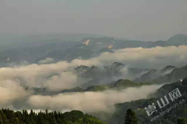 崀山有个七星桥，梯田云海美到爆