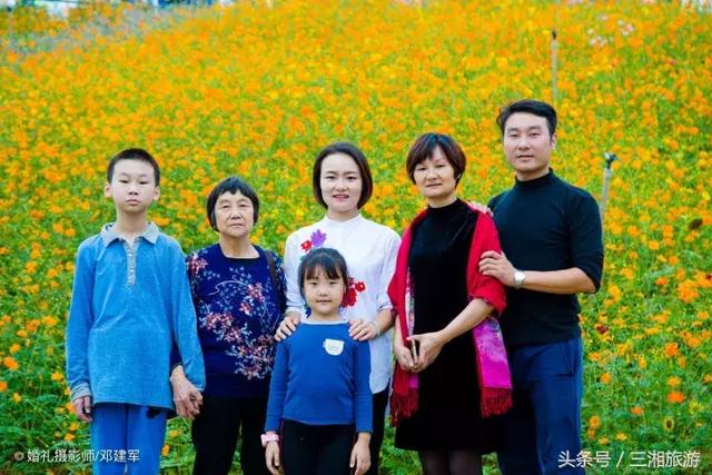 邵阳有个2千亩花海，号称“花玩国”，胜过迪世乐园