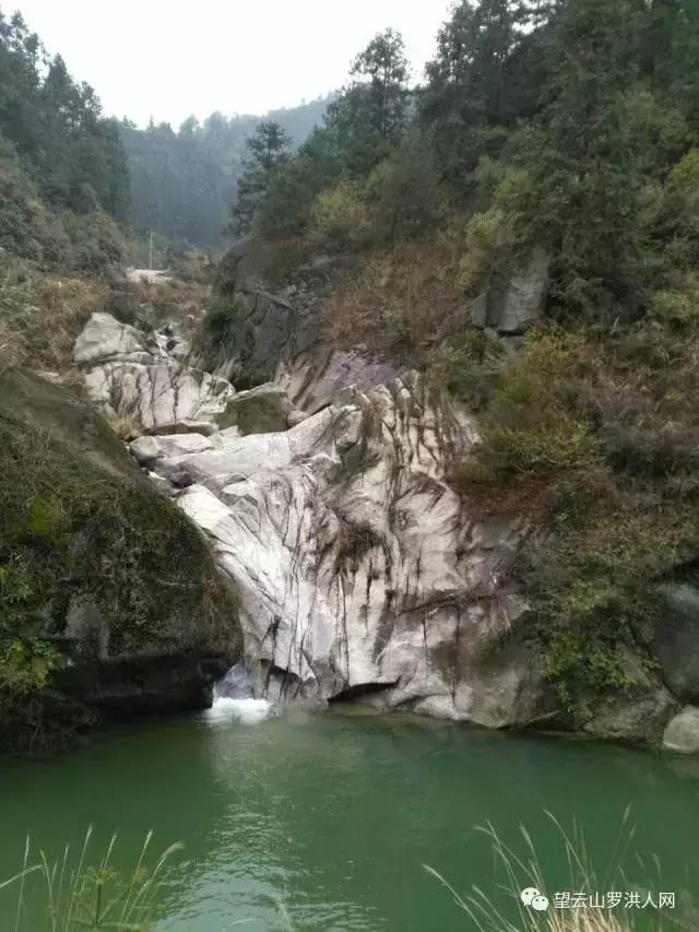 隆回“罗洪八景”举隅之红崖飞瀑