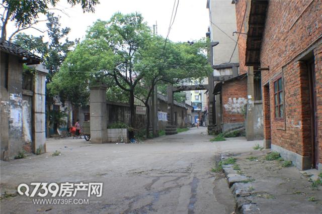 这是邵阳城区仅存的千年古井 藏于城央深处不为人知！