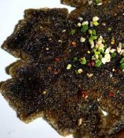 城步古寨的苗家蕨粑香，其口味独特，爽嫩弹牙！