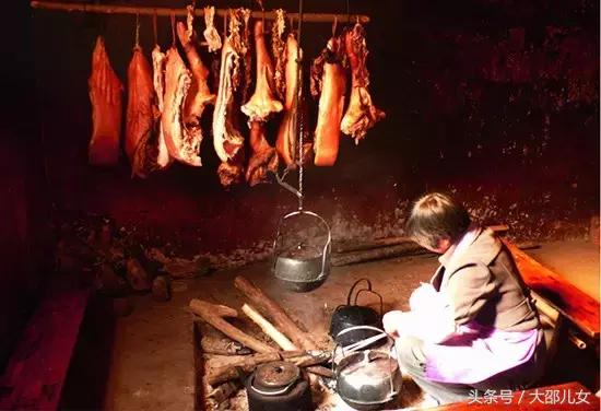 邵阳人吃糍粑是为了纪念谁？腊肉又是谁发明的？