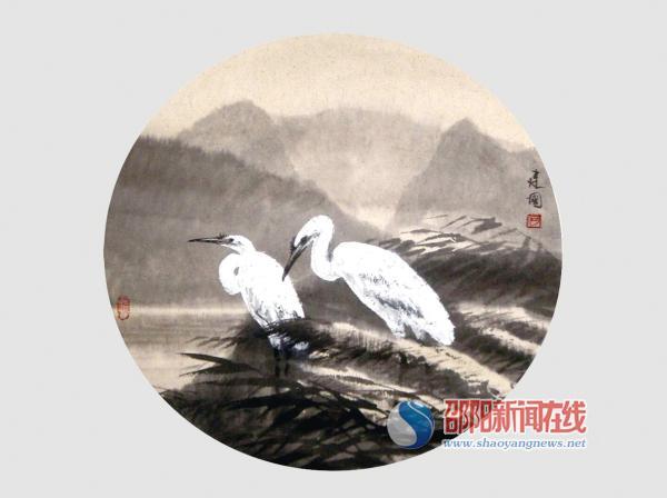何建国：千山万水总是情
