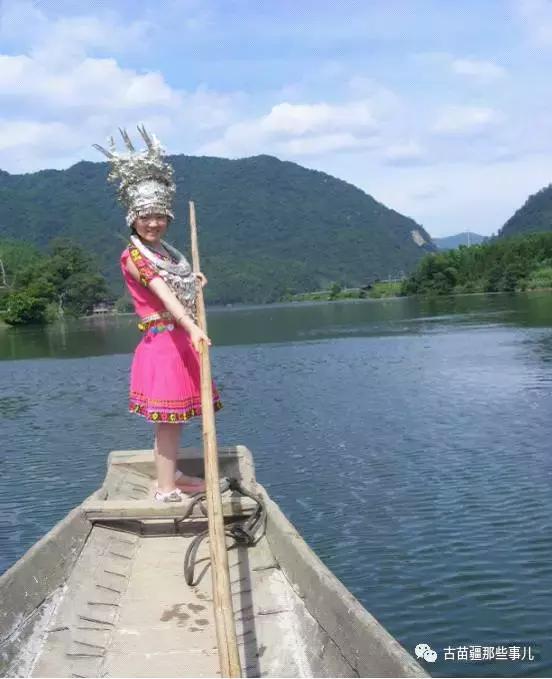 栽花情歌——苗族男女搭配的劳动情歌