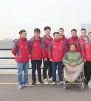 记身残志坚的创业者李云文