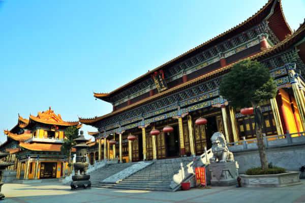 洞口：古镇新城