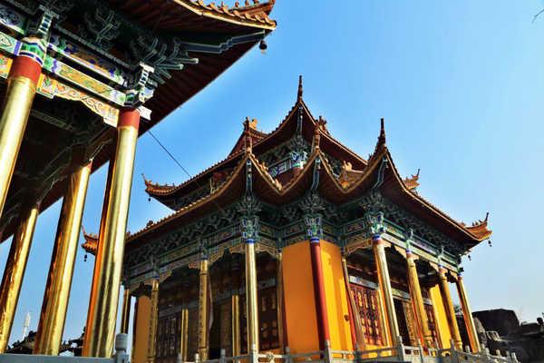 洞口：古镇新城