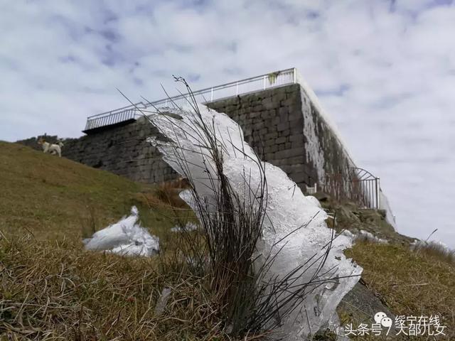 冬天来邵阳看雾凇